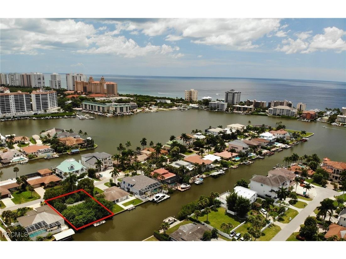 483 Oak Avenue Naples FL 34108 225001913 image1