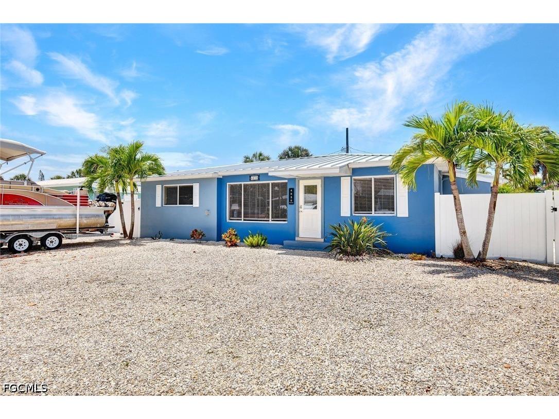 4830 Coquina Road Fort Myers Beach FL 33931 2026017120 image2