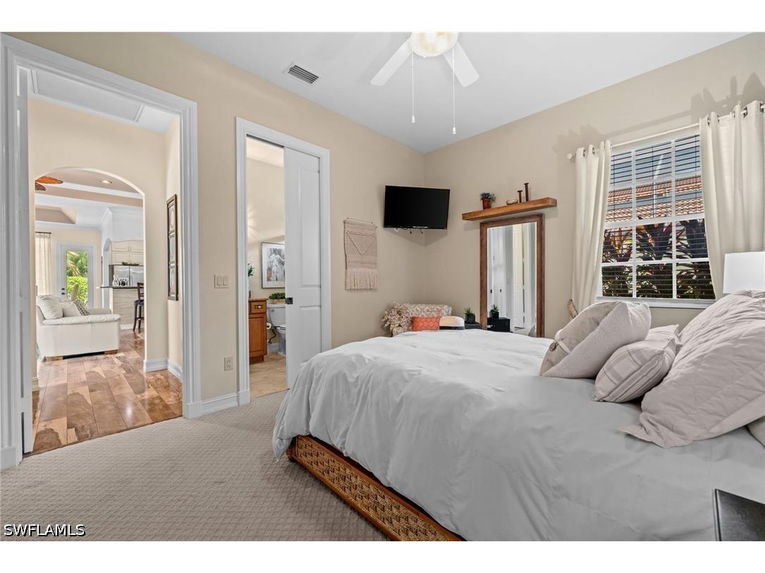 4830 Europa Drive Naples FL 34105 226019097 image23