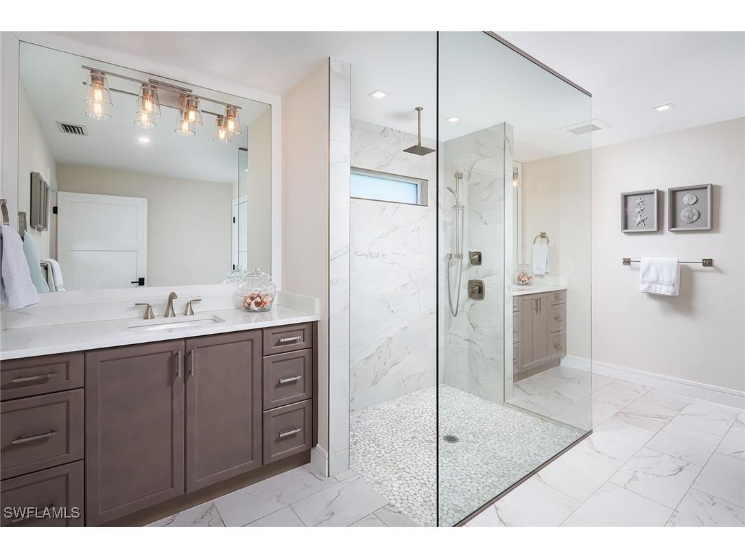 4830 West Boulevard Naples FL 34103 225075970 image21