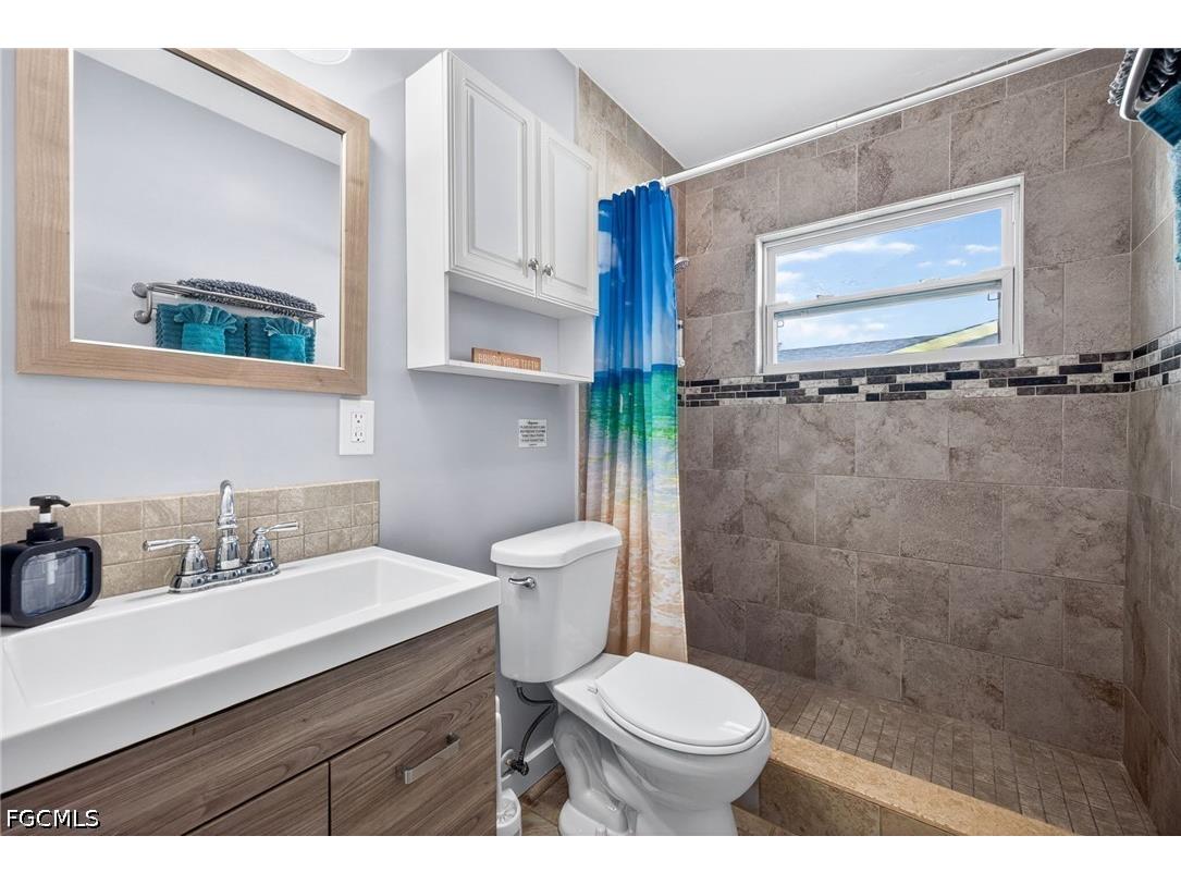 4831 Tudor Drive #1 Cape Coral FL 33904 2026019002 image28
