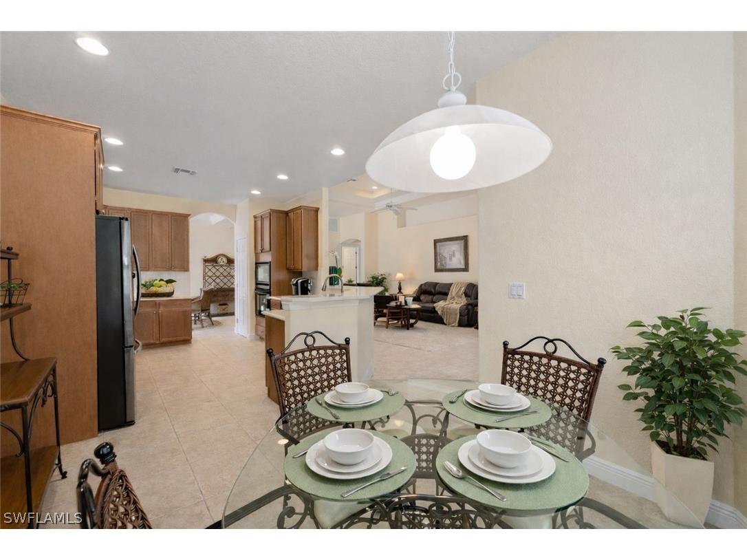 4832 Cerromar Drive Naples FL 34112 226010981 image10