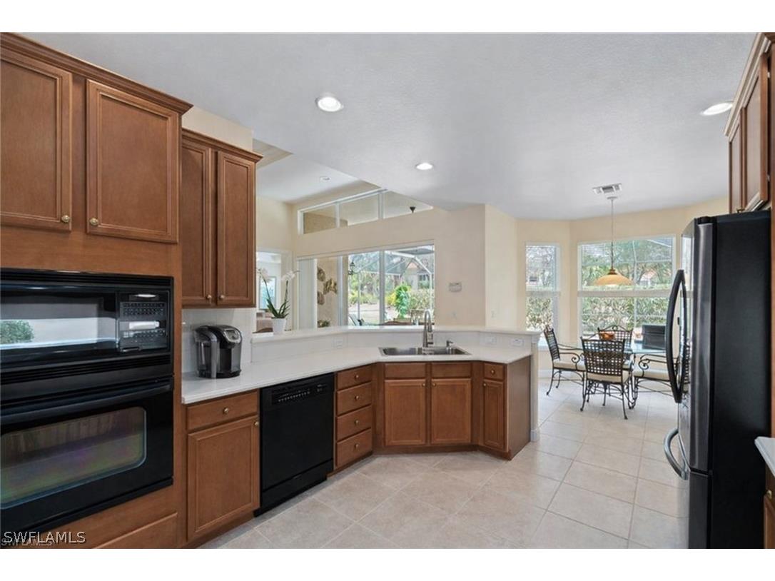 4832 Cerromar Drive Naples FL 34112 226010981 image13