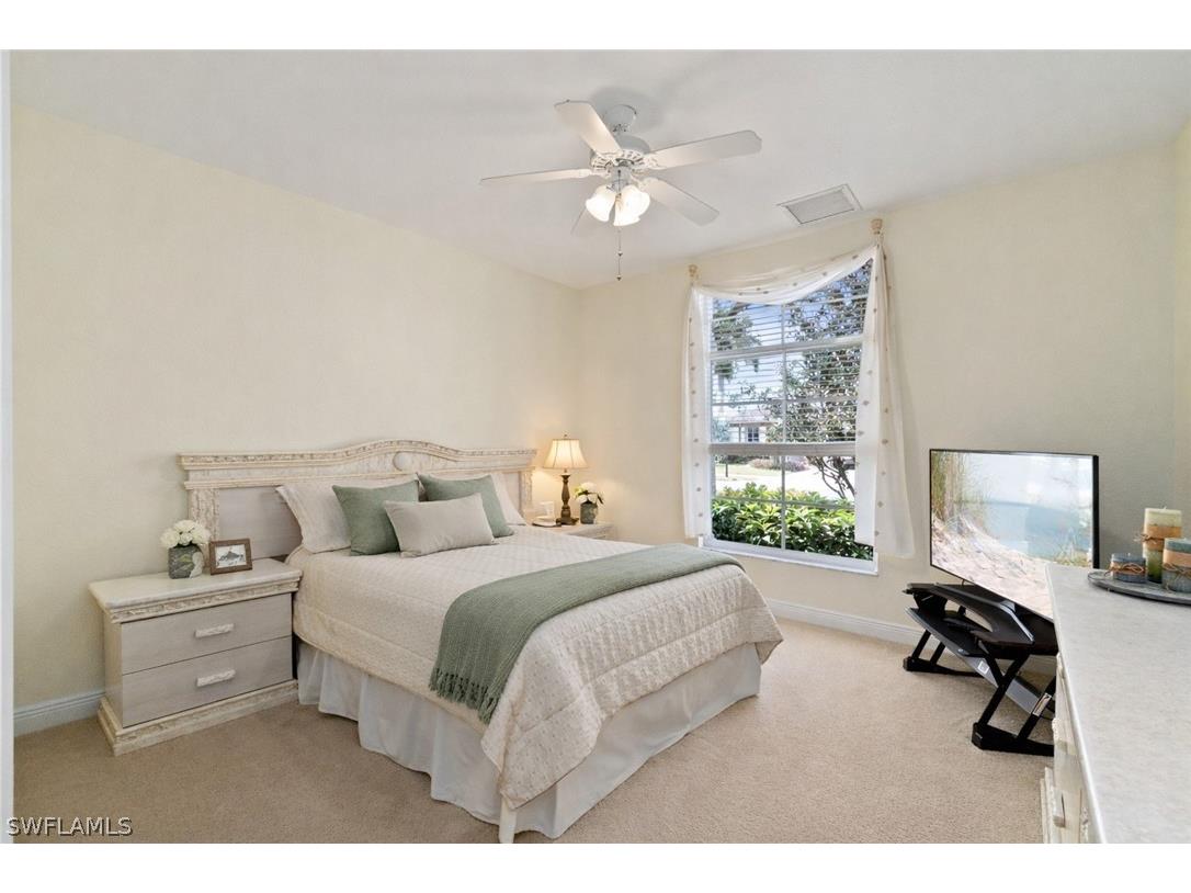 4832 Cerromar Drive Naples FL 34112 226010981 image18