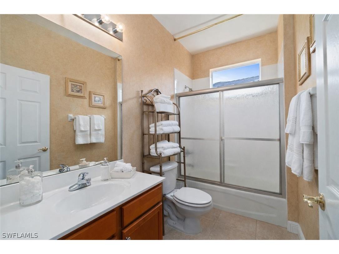 4832 Cerromar Drive Naples FL 34112 226010981 image20