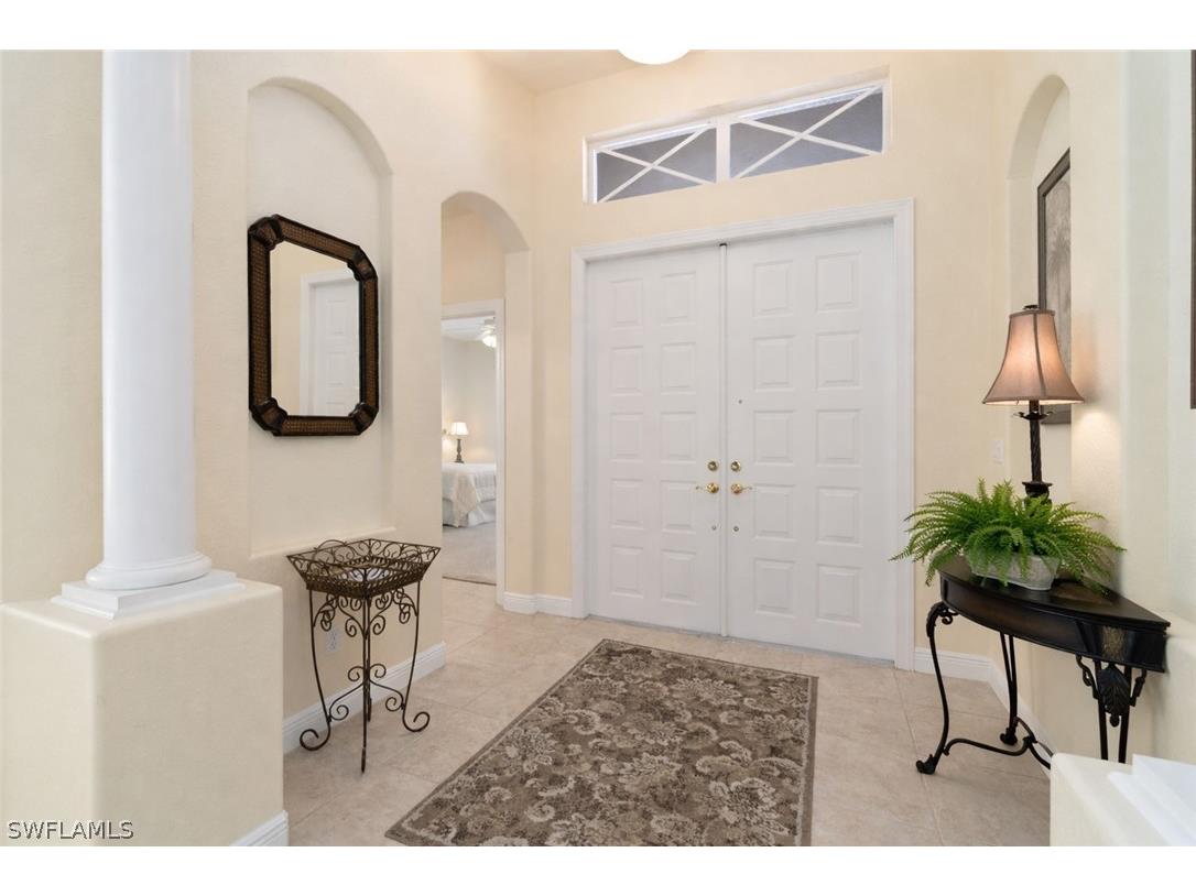 4832 Cerromar Drive Naples FL 34112 226010981 image6