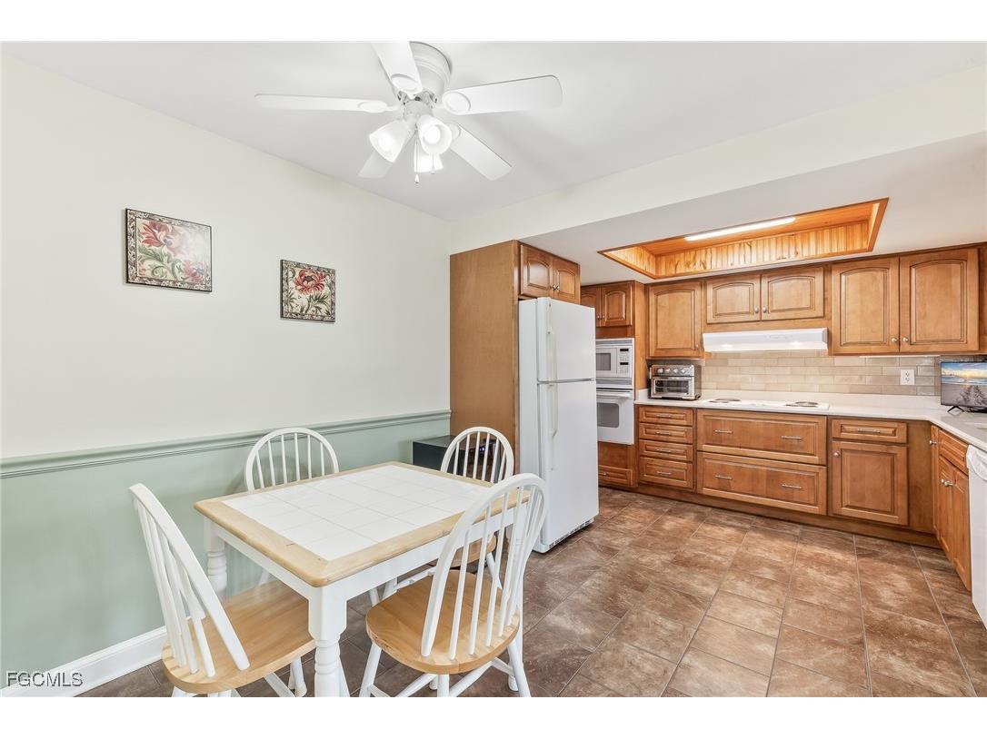 4832 Triton Court W Cape Coral FL 33904 2026006261 image10