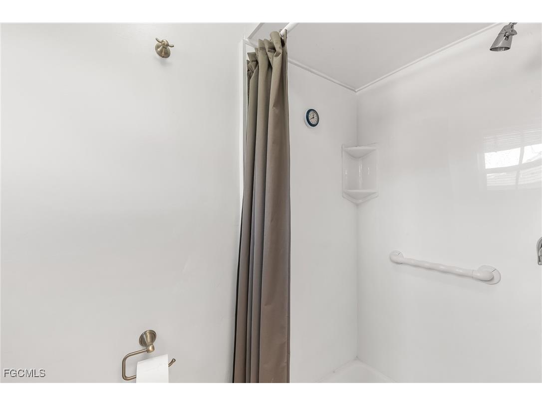 4832 Triton Court W Cape Coral FL 33904 2026006261 image16