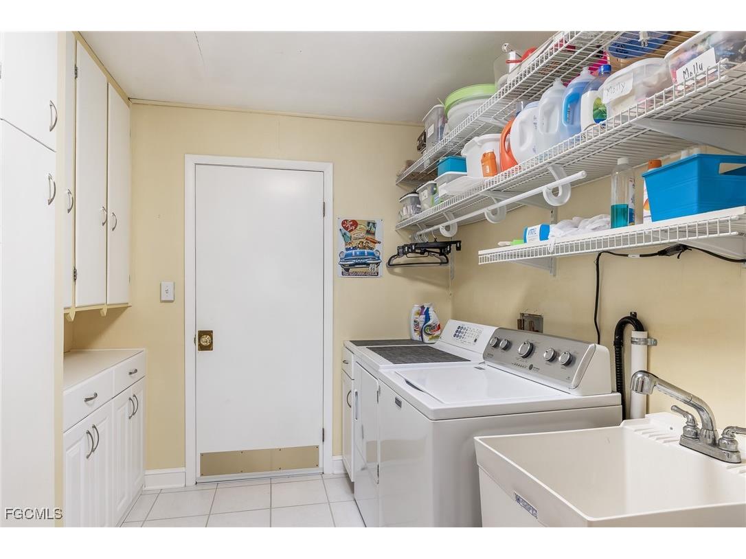 4832 Triton Court W Cape Coral FL 33904 2026006261 image18