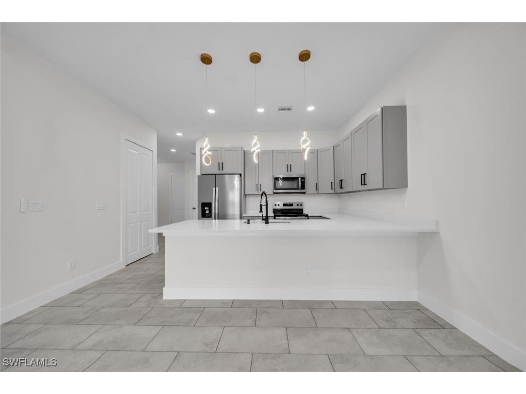 4833-4835 Leonard Boulevard S Lehigh Acres FL 33973 225080060 image6