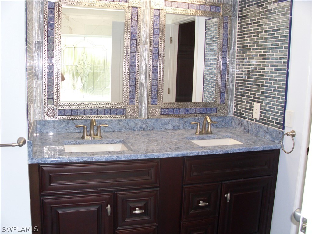4833 Europa Drive Naples FL 34105 226012414 image14
