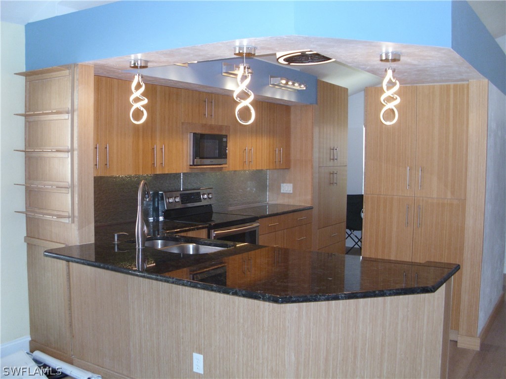 4833 Europa Drive Naples FL 34105 226012414 image3