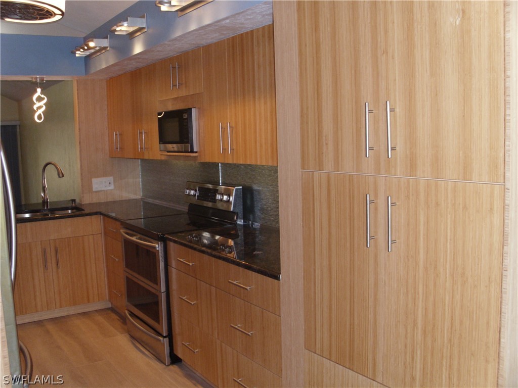 4833 Europa Drive Naples FL 34105 226012414 image5
