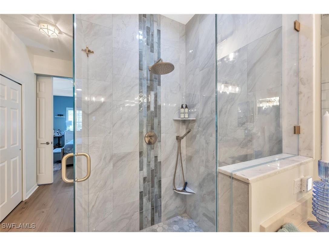 4833 Hampshire Court #302 Naples FL 34112 225065628 image22