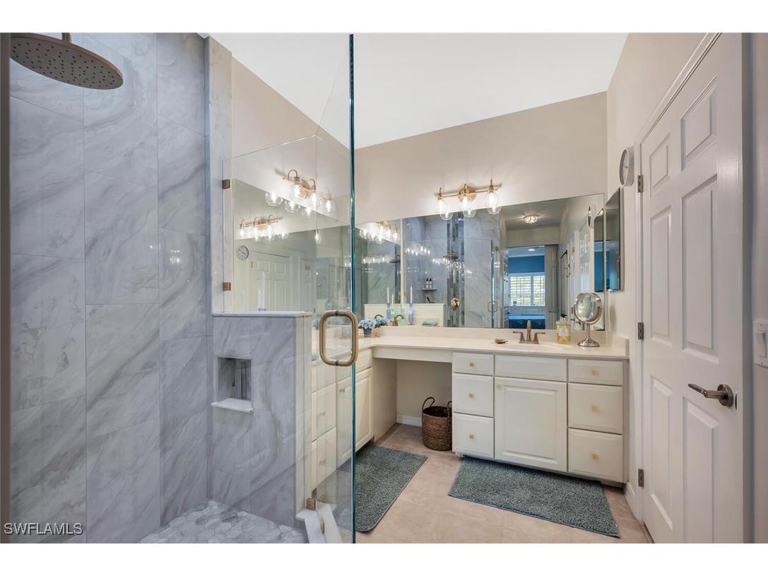 4833 Hampshire Court #302 Naples FL 34112 225065628 image25