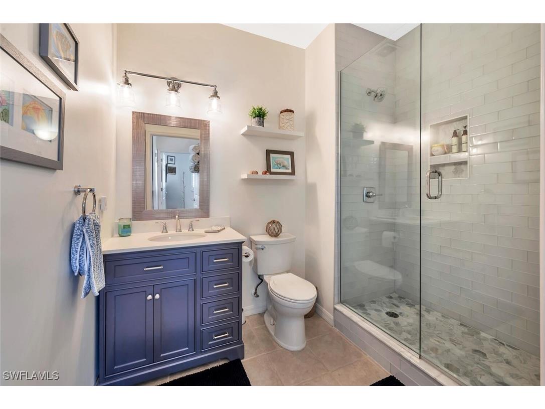 4833 Hampshire Court #302 Naples FL 34112 225065628 image28