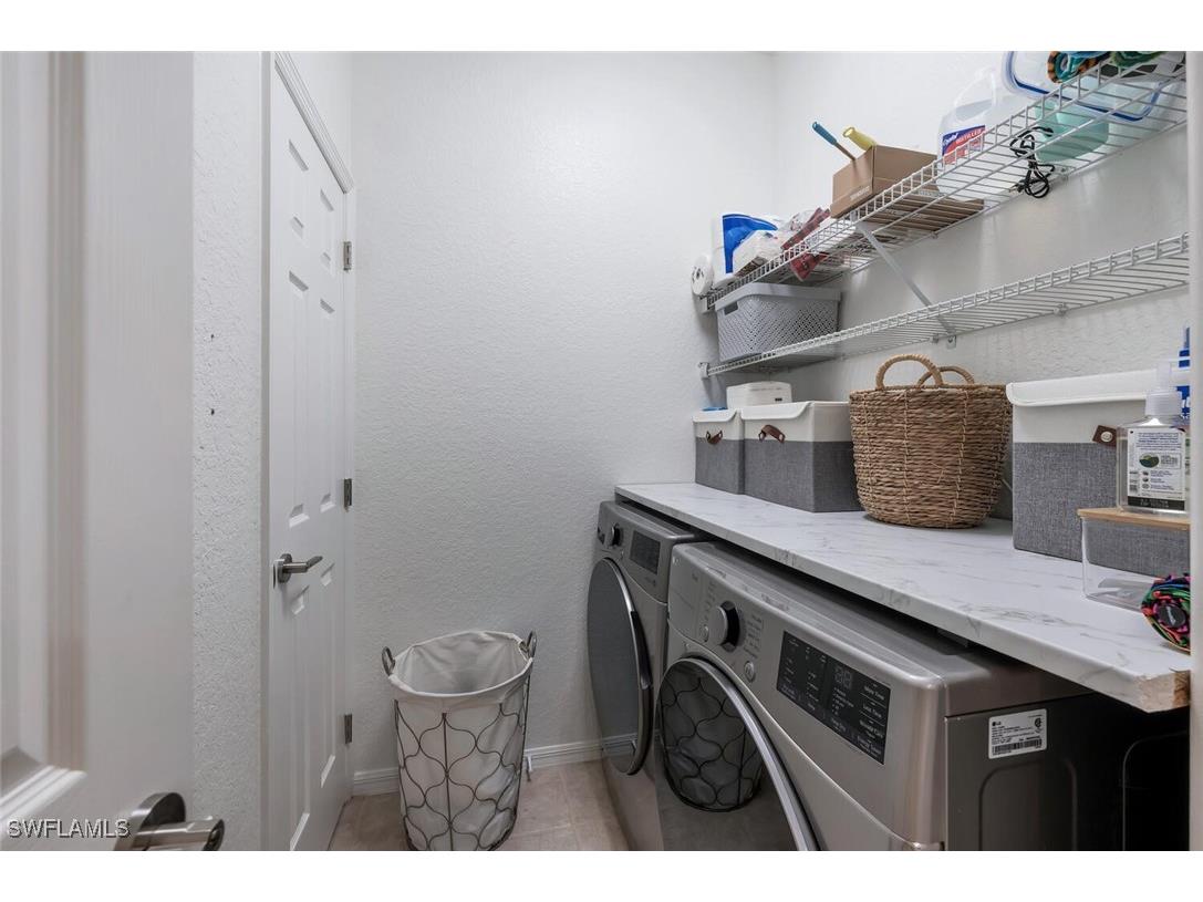 4833 Hampshire Court #302 Naples FL 34112 225065628 image32