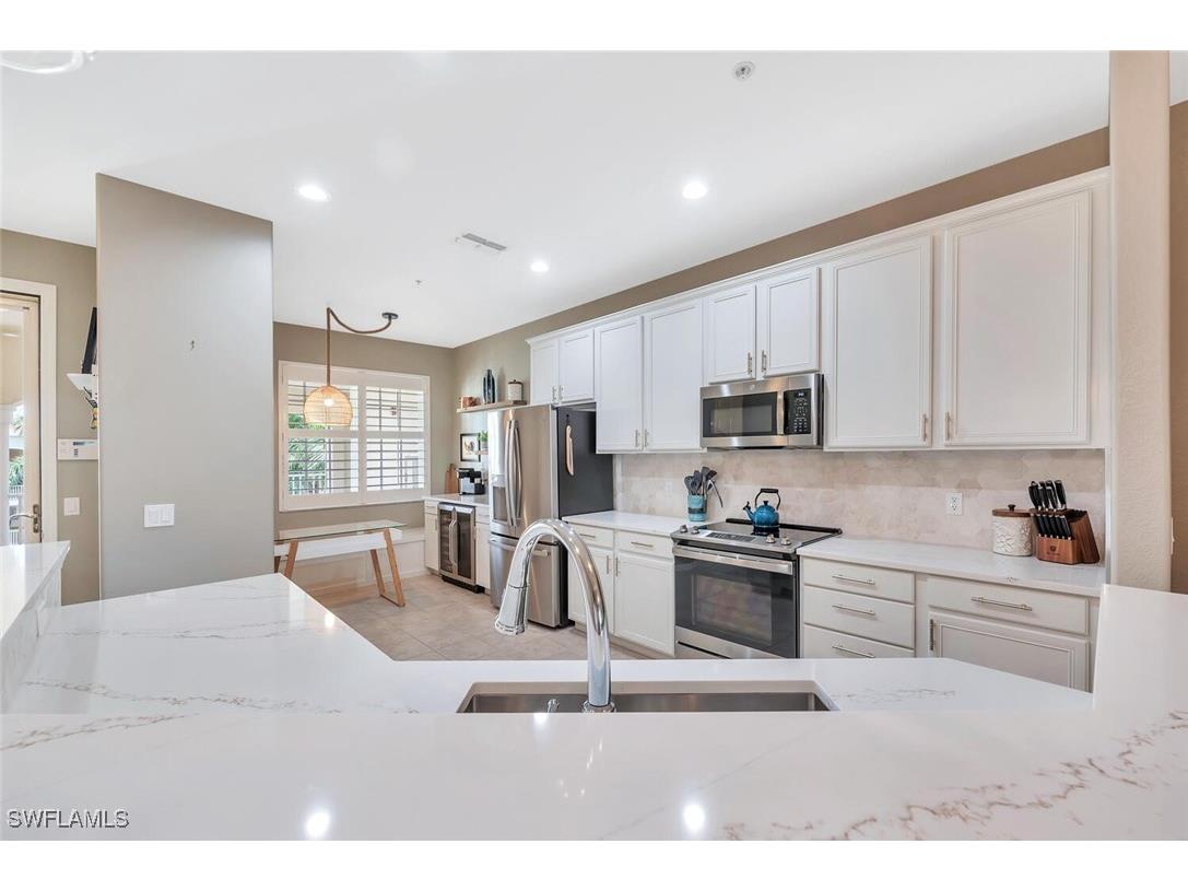 4833 Hampshire Court #302 Naples FL 34112 225065628 image5