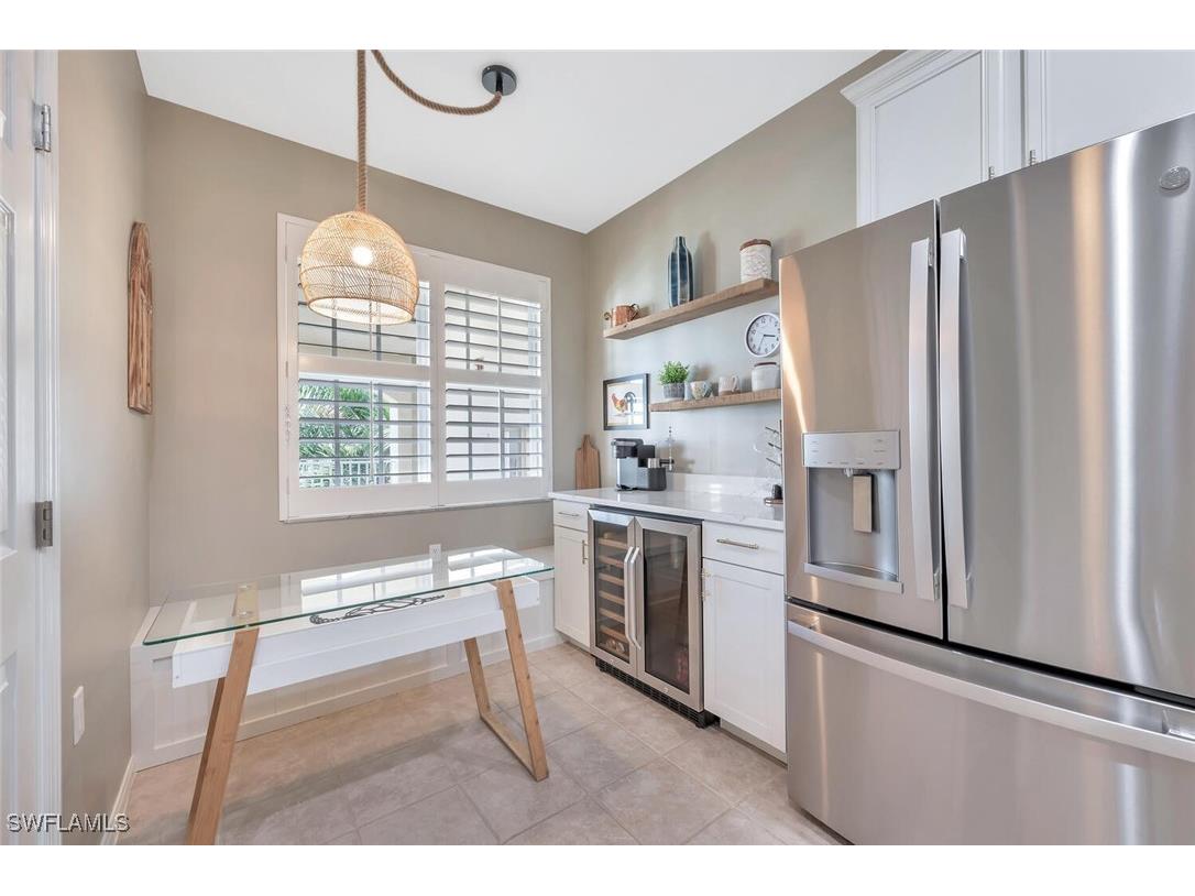 4833 Hampshire Court #302 Naples FL 34112 225065628 image9