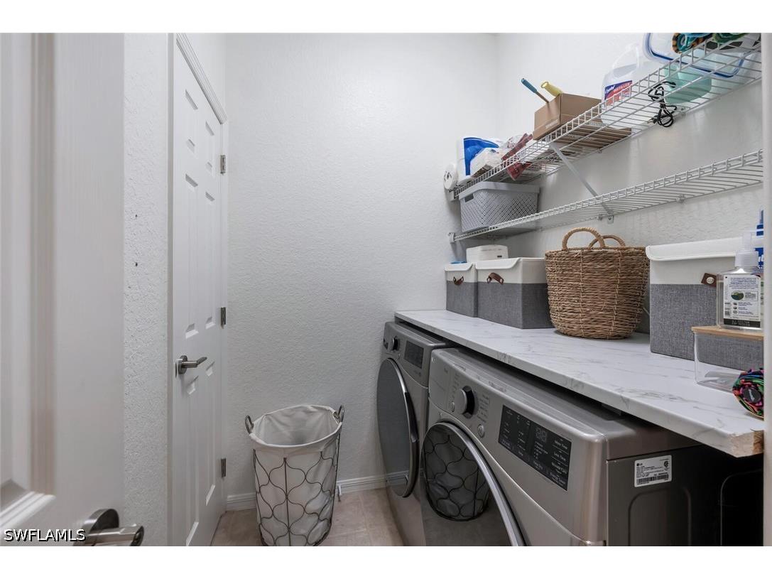 4833 Hampshire Court #302 Naples FL 34112 226024851 image32