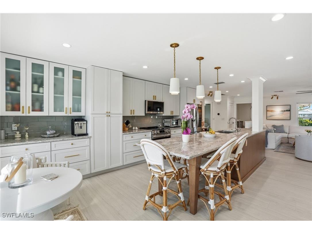 4833 Regal Drive Bonita Springs FL 34134 226005507 image2