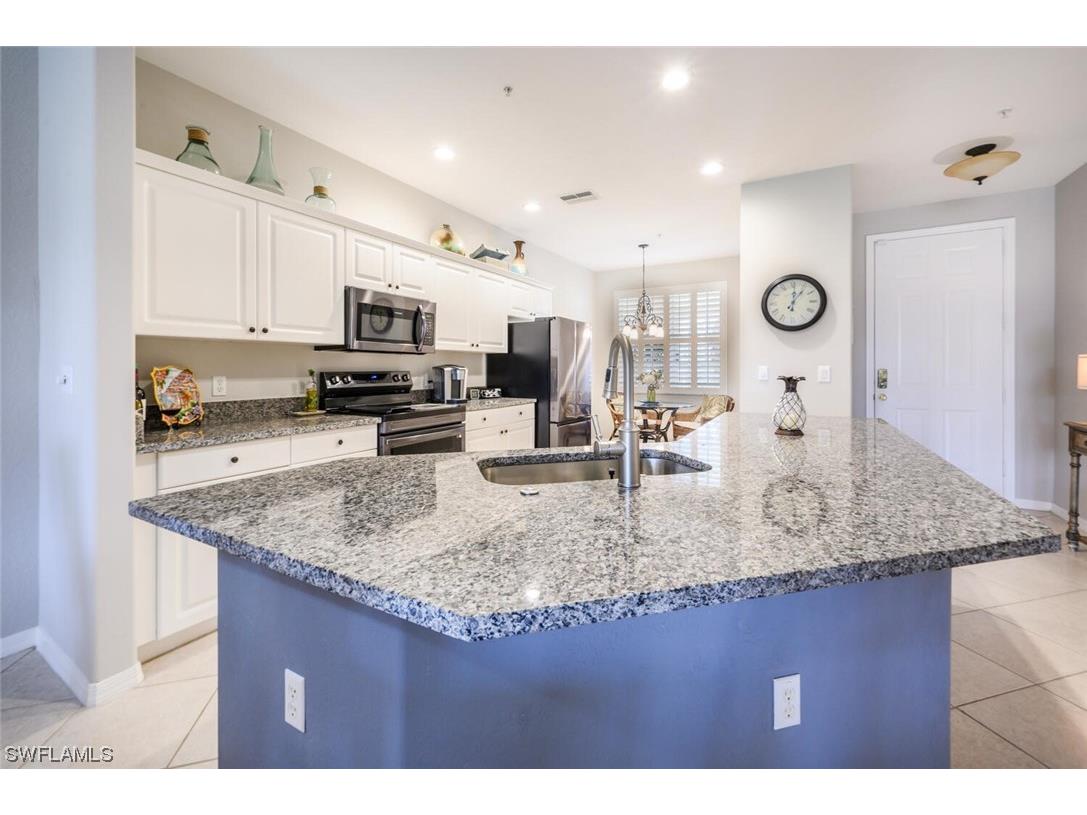 4834 Hampshire Court #1-105 Naples FL 34112 224004615 image1