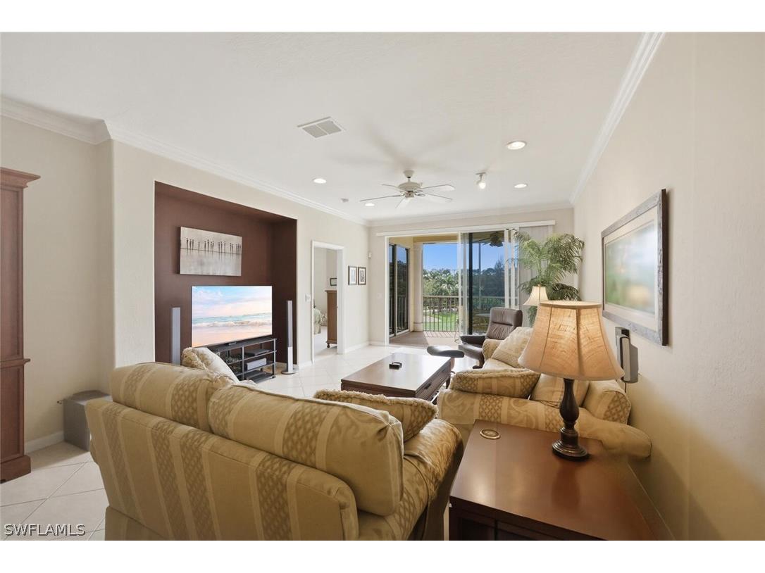 4834 Hampshire Court #206 Naples FL 34112 226012214 image2