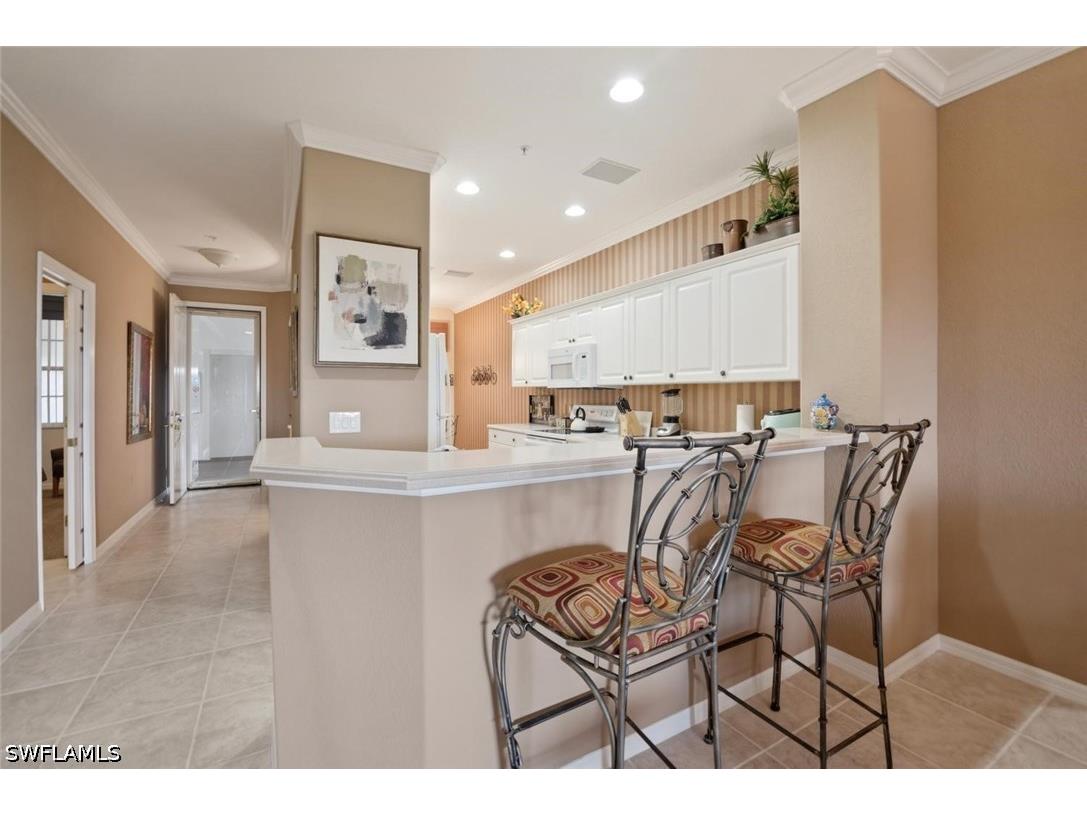 4834 Hampshire Court #303 Naples FL 34112 226023501 image14