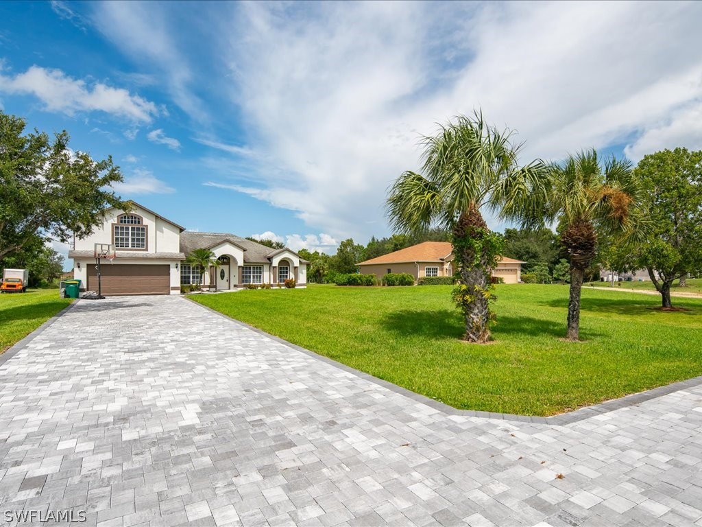 4835 10th Street NE Naples FL 34120 224038838 image1
