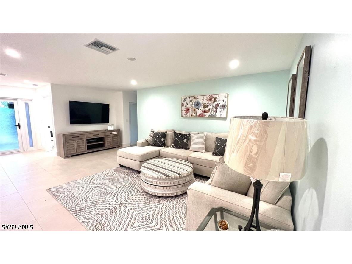 4836 Napoli Drive Naples FL 34103 226027066 image2