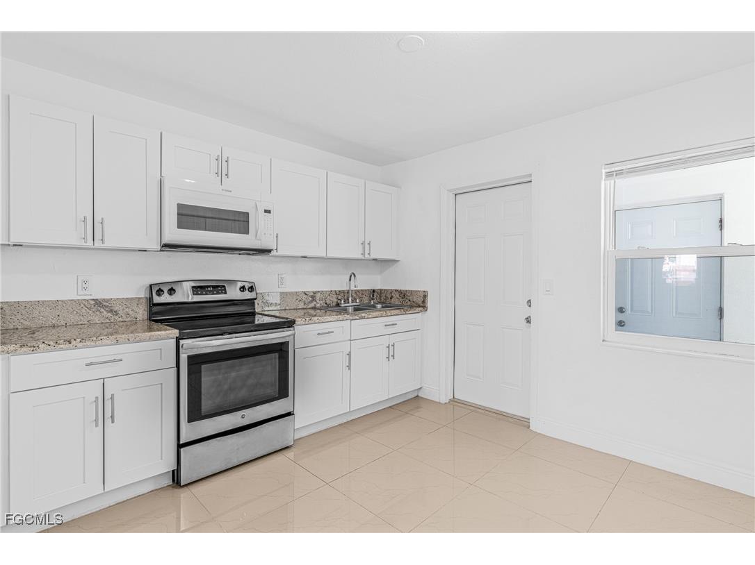 4839 Tudor Drive #1 Cape Coral FL 33904 2025001775 image11