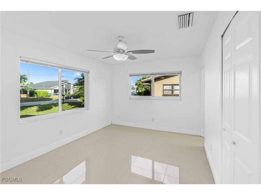 4839 Tudor Drive #1 Cape Coral FL 33904 2025001775 image6