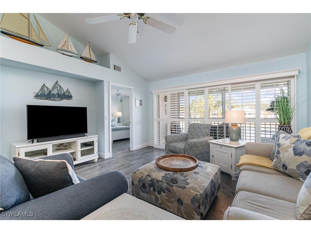 484 Belina Drive #1404 Naples FL 34104 225077684 image1