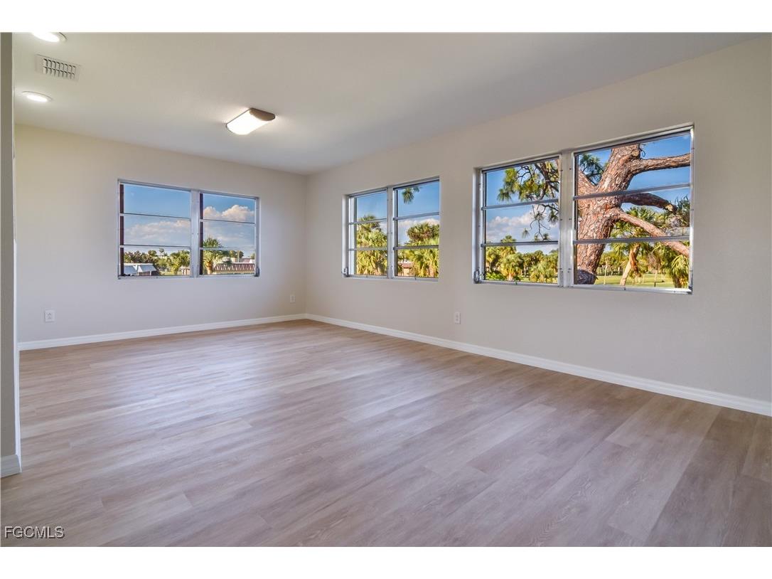 4840 Golf Club Court #10 North Fort Myers FL 33903 2025019327 image10