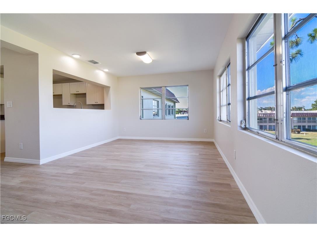 4840 Golf Club Court #10 North Fort Myers FL 33903 2025019327 image11