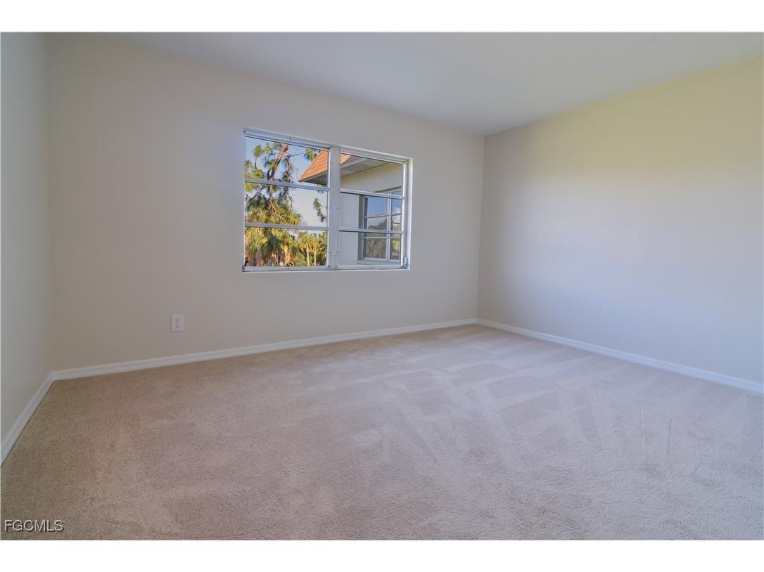 4840 Golf Club Court #10 North Fort Myers FL 33903 2025019327 image20