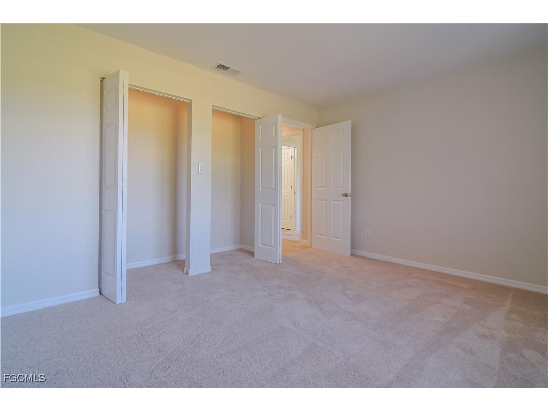 4840 Golf Club Court #10 North Fort Myers FL 33903 2025019327 image22