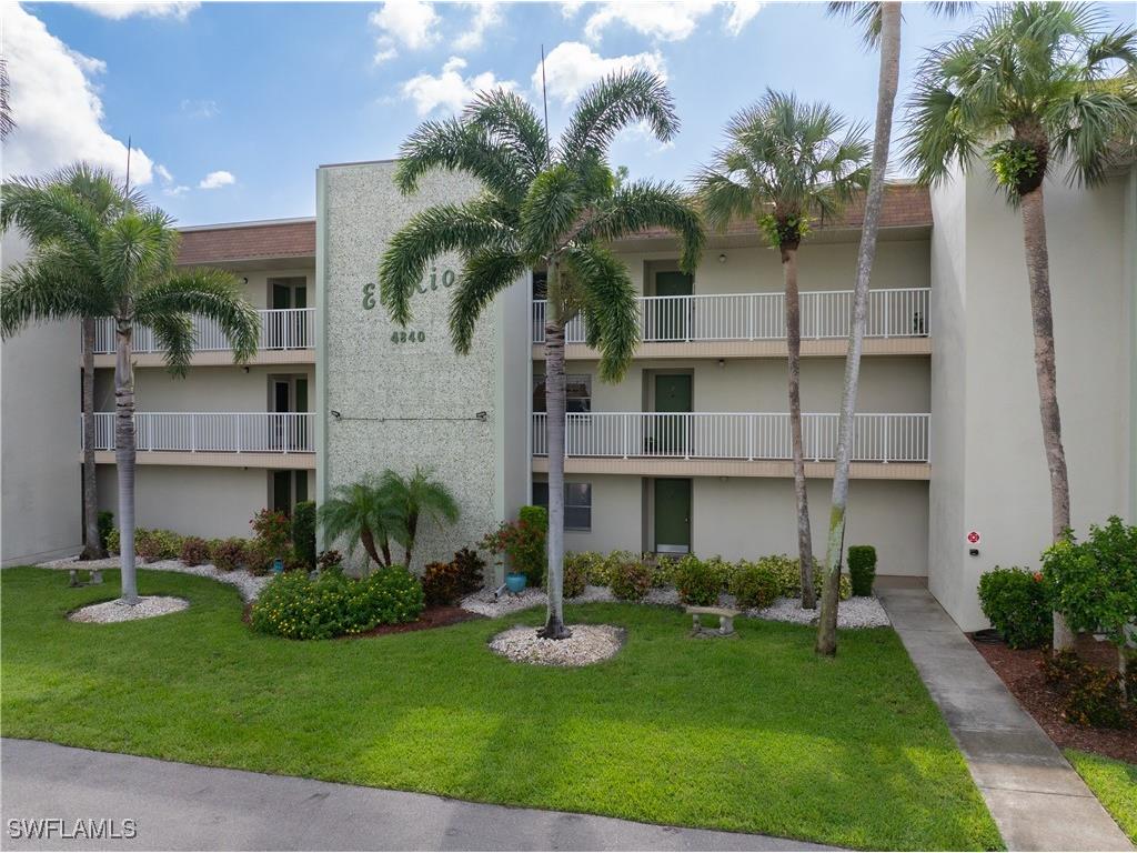 4840 Golf Club Court #7 North Fort Myers FL 33903 225062074 image1
