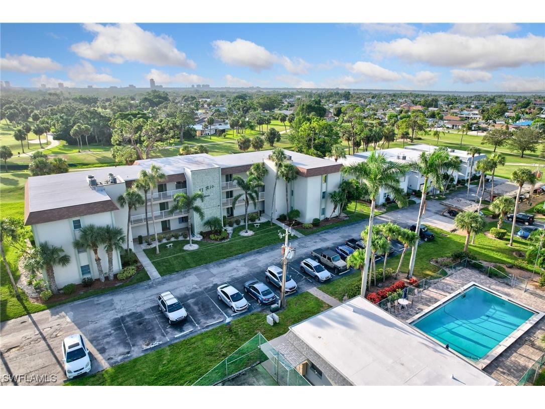 4840 Golf Club Court #8 North Fort Myers FL 33903 223054445 image1