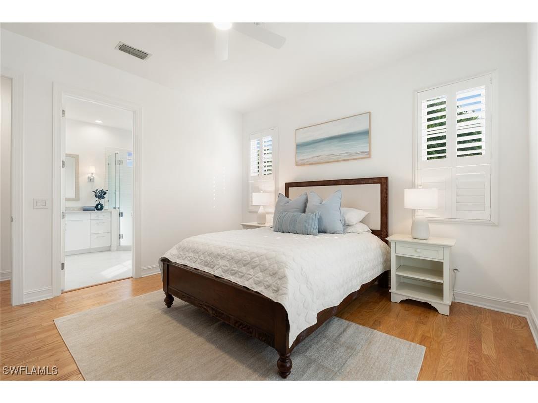 4840 W Boulevard Court Naples FL 34103 225079733 image33