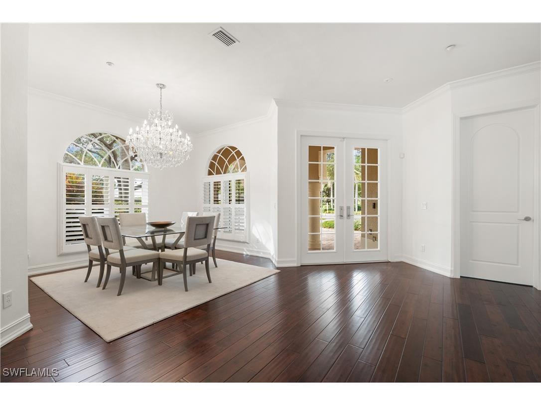 4840 W Boulevard Court Naples FL 34103 225079733 image7