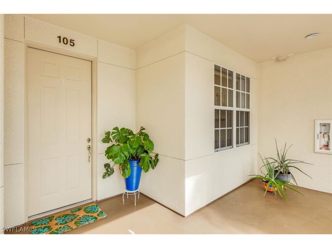 4843 Hampshire Court #105 Naples FL 34112 226010173 image4