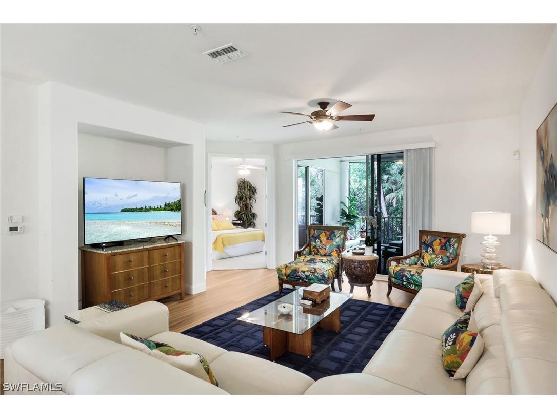 4843 Hampshire Court #105 Naples FL 34112 226010173 image6