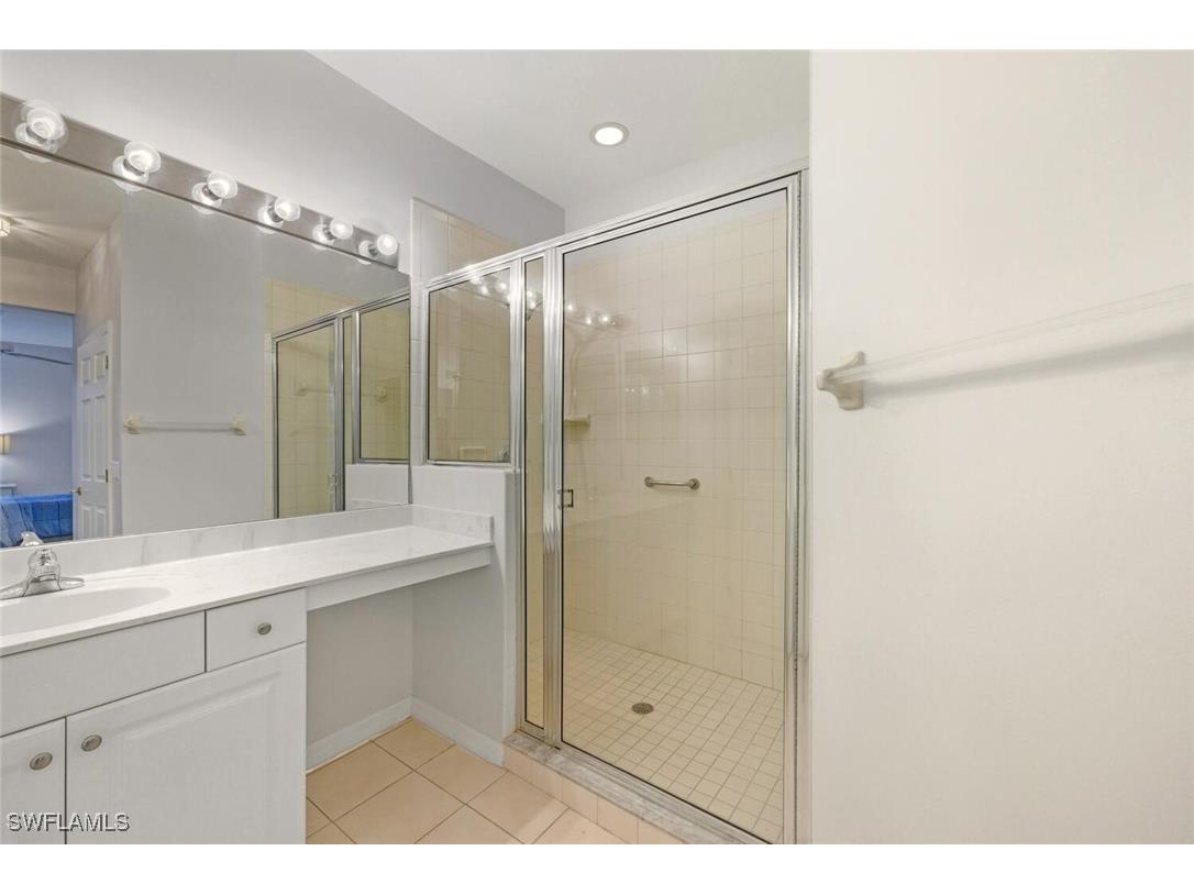 4843 Hampshire Court #106 Naples FL 34112 226003636 image15