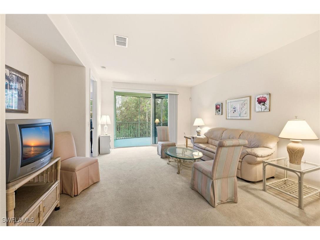 4843 Hampshire Court #106 Naples FL 34112 226003636 image8