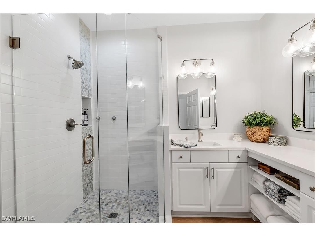 4843 Hampshire Court #2-103 Naples FL 34112 226008652 image20