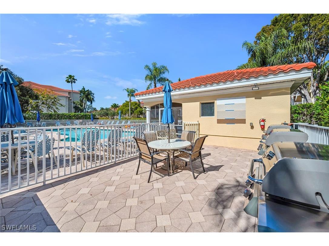 4843 Hampshire Court #2-103 Naples FL 34112 226008652 image36
