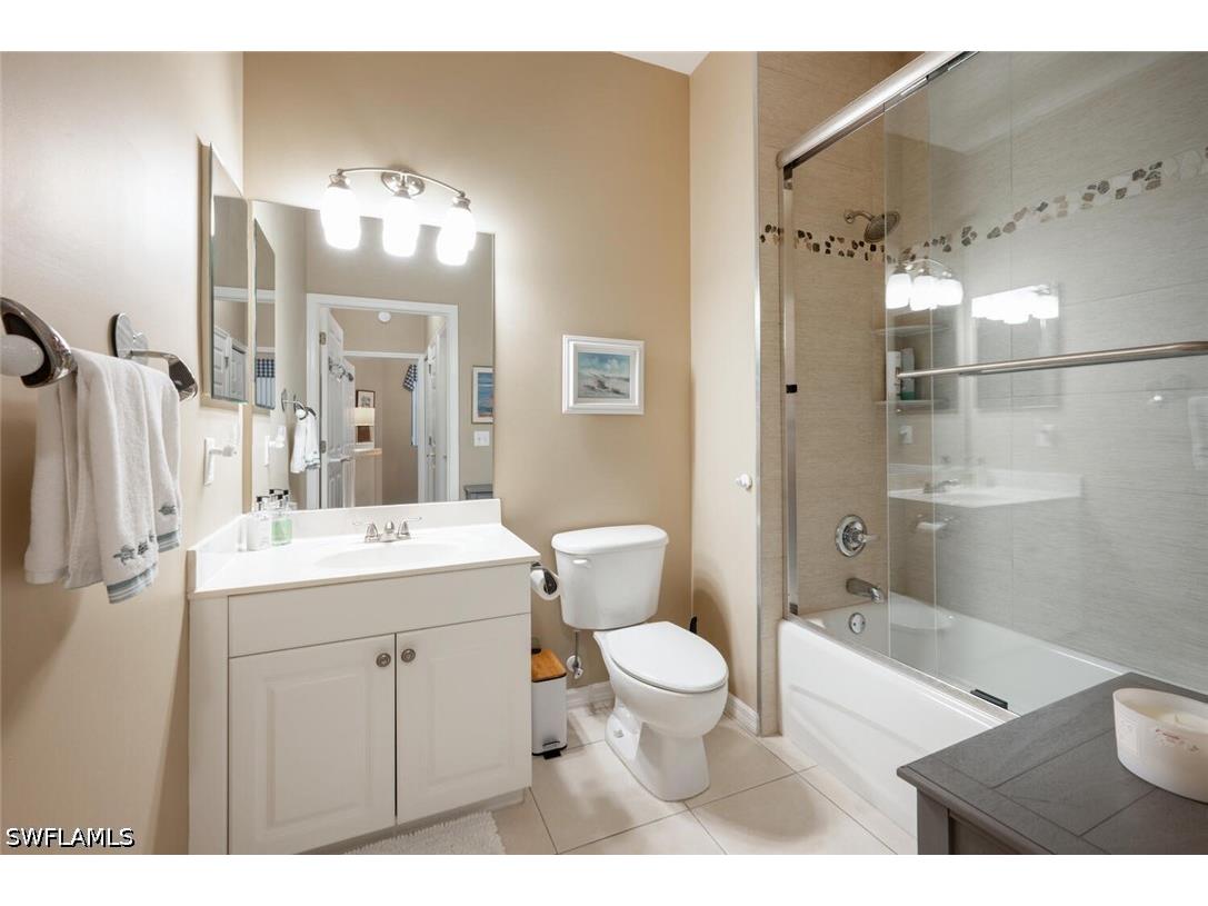 4844 Hampshire Court #104 Naples FL 34112 226014733 image21