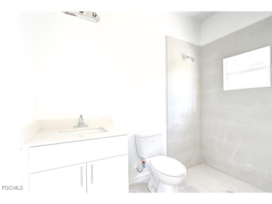 485 Tweed Court Lehigh Acres FL 33972 2025016227 image10