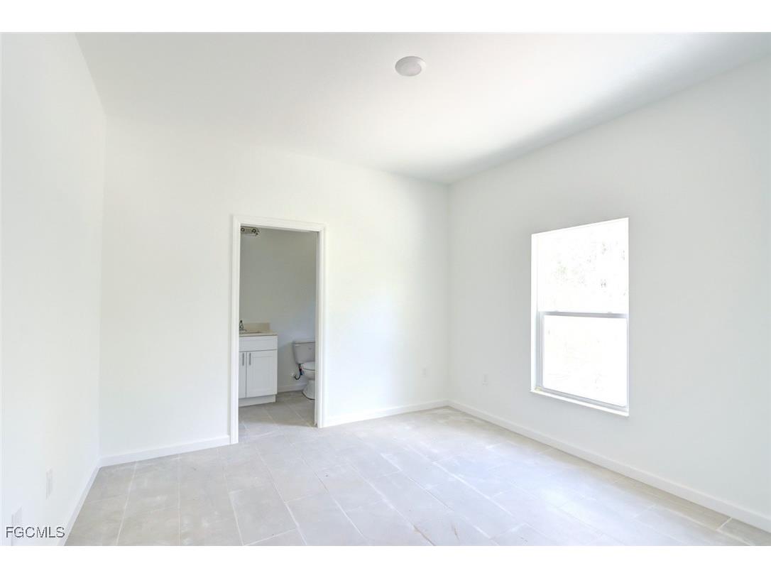 485 Tweed Court Lehigh Acres FL 33972 2025016227 image9